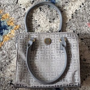 Tommy Hilfiger purse